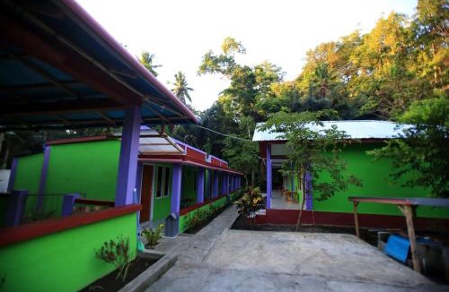 Bitung House | Birdhouse Homestay Tangkoko