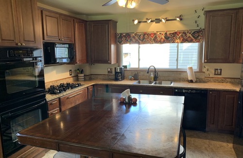 Confluence House | Birdhouse Inn Confluence