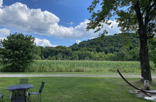 Confluence House | Birdhouse Inn Confluence