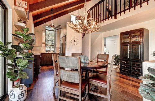 Munds Park House | Birdhouse of Munds Park with Hot Tub, & 5 Bdrms!