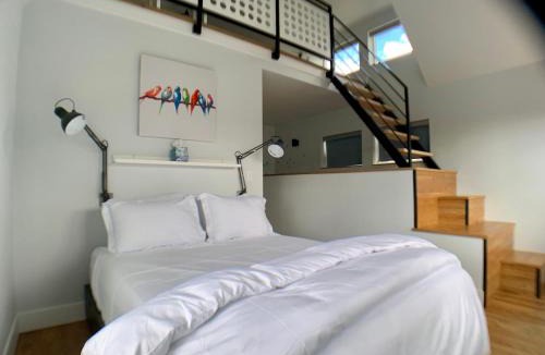 Green Lake Apartment | Birdhouse on Green Lake