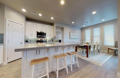 Sienna Hills House | Birds Eye View-Relax on the Patio!