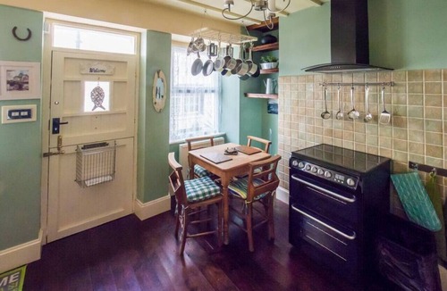 Looe Cottage | Birds Nest Cottage Looe