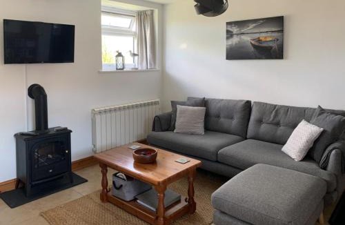 Woolfardisworthy House | Birdsong Cottage