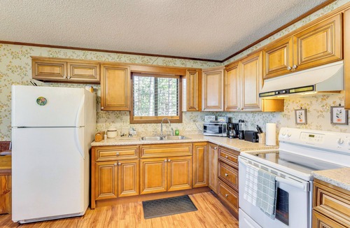 Murphy Cabin | Birdwatching, Board Games & BBQs: Cabin in Murphy!