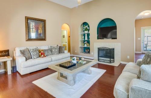 New Castle House | Birmingham Home w/Yard - 15 Mi to Downtown!