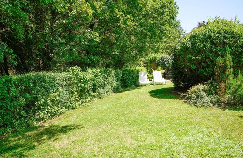 Larzac Apartment | Biron - Architect designed light and airy single-storey villa