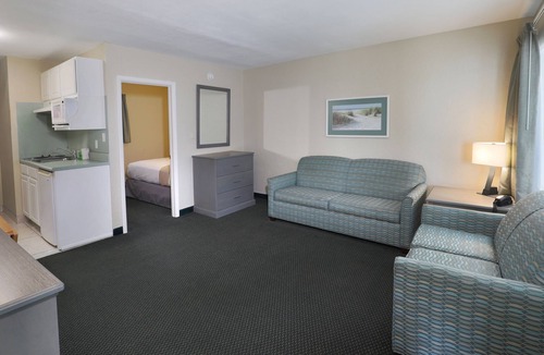 Wildwood Crest Hotel | Biscayne Family Resort