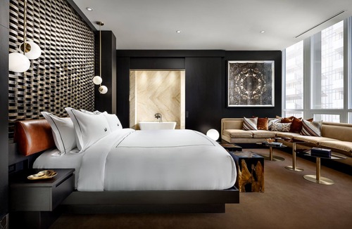 Fashion District Hotel | Bisha, a Luxury Collection Hotel Toronto