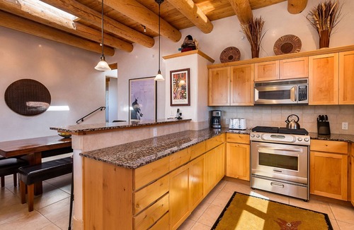 Tesuque House | Bishop's Villa K | Fireplaces, Patio, Pool Access