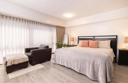 Downtown Honolulu Apartment | Bishop Suites at Executive Centre
