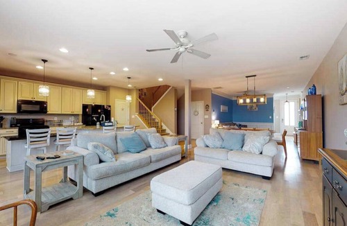 Millville Condo | Bishops Landing Furnished Home w/Private Washer/Dryer, Shared Pool, WiFi