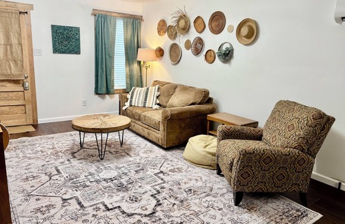 Searcy Apartment | Bison Hall 5, No cleaning fee, Near Harding