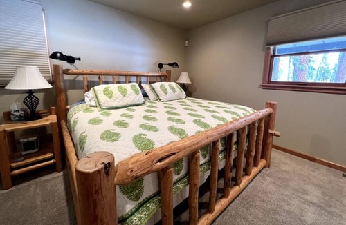 Florence House | * * * * *Bitterroot Riverfront Retreat* * * * *