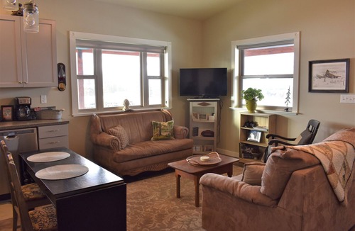 Stevensville Cottage | Bitterroot Sky Cottage-What A View!