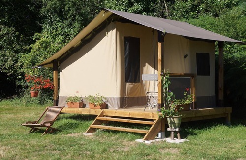 Le Champ-Saint-Pere RV Rental | Bivouac in the wilderness