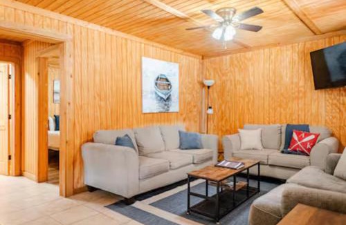 Porum House | Bixby Cove Cabin #1