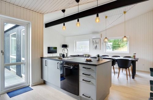 Lyngsbæk Strand House | "Bjarki" - 800m from the sea by Interhome