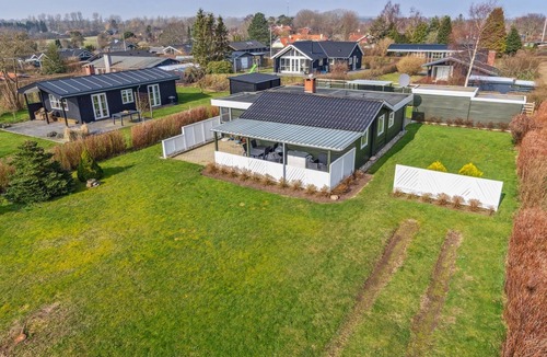 Ajstrup House | "Bjarni" - 175m from the sea by Interhome