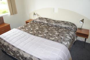 New Plymouth Hotel | Bks Egmont Motor Lodge