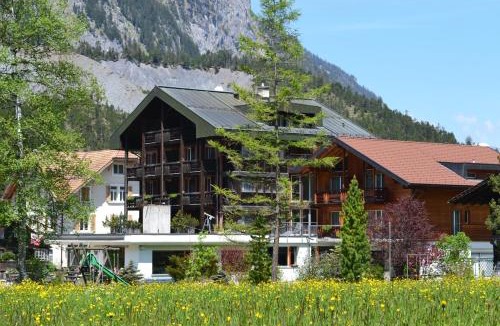 Blausee Hotel | Blümlisalp