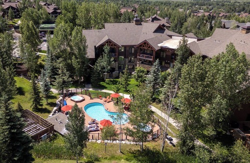 Steamboat Springs Condo | BL6102 | Unforgettable Mtn Getaway | 4 Pools | Walk to Mountain | Winter Shuttle
