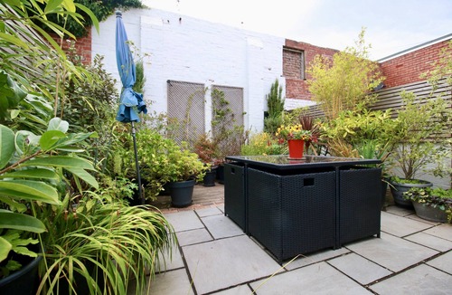 Seaford Apartment | Blachington Cottage, "Stunning and Central"