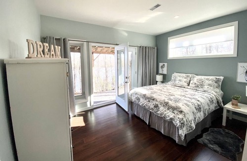 Port Carmen House | Black Barrel Hill Luxury Waterfront Property
