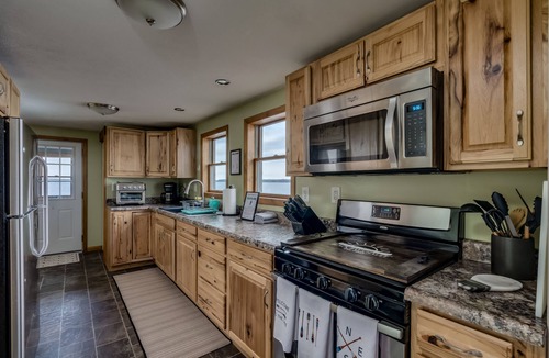 Pillar Point House | Black Bay Chalet- Lake front home with magnificent views