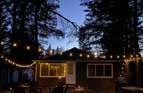 Wasagaming House | Black Bear Cabin - Clear Lake MB