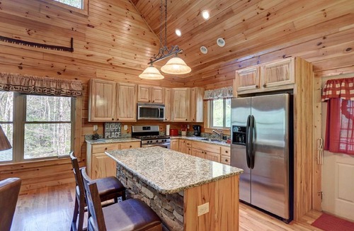Apple Creek Acres Cabin | Black Bear Falls - Log Cabin Retreat w/Waterfalls, Mountain Views & Game Room