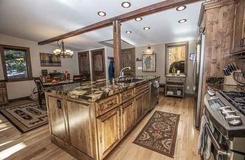 Sunnyside House | Black Bear Haus by Hauserman Rentals