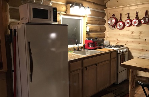 Glenfield Cabin | Black Bear Lodge Rustic Log Cabin