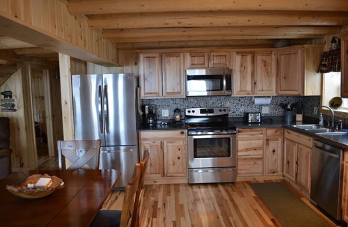 Caribou Cabin | Black Bear Lodge