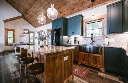 Chatsworth Cabin | Black Bear Luxury Cabin