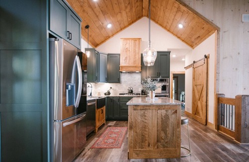 Chatsworth Cabin | Black Bear Luxury Cabin