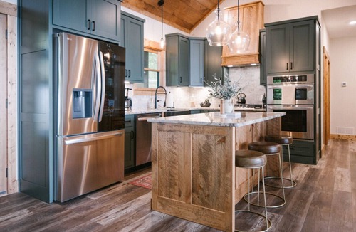 Chatsworth Cabin | Black Bear Luxury Cabin