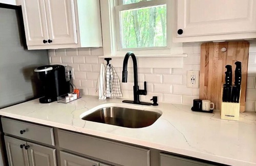 Long Pond Ski Chalet | Black bird chalet - with large backyard + fire pit