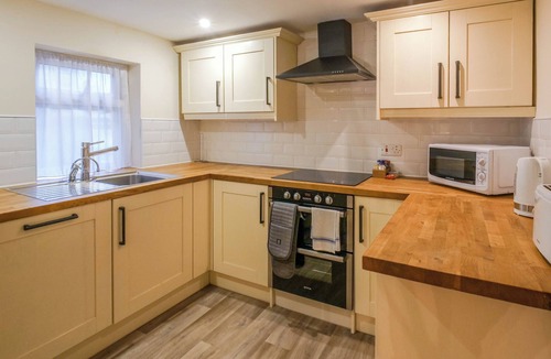 Bont Newydd Hotel | Black Boy Inn