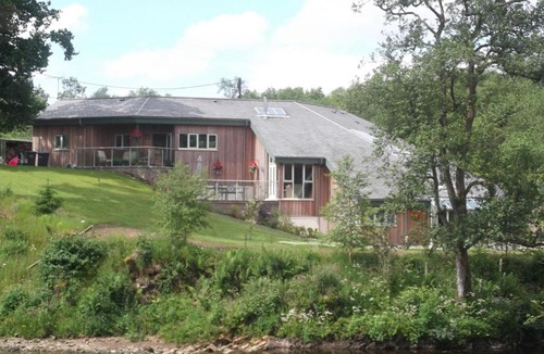 Newcastleton Bed & Breakfast | Black Burn Lodge B & B