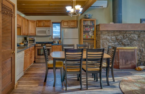 Black Butte Ranch Cabin | Black Butte Ranch Ridge Cabin 014