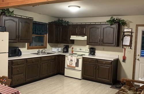 Blairs Mills Cabin | Black Connection Valley Lodge