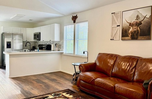 Hattiesburg Cottage | Black Creek Hideaway - Relax & Recharge in a Woodland Cottage