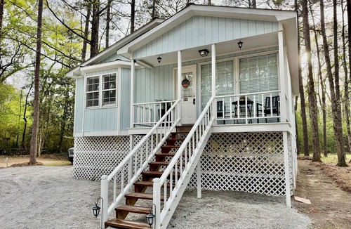 Hattiesburg Cottage | Black Creek Hideaway - Relax & Recharge in a Woodland Cottage