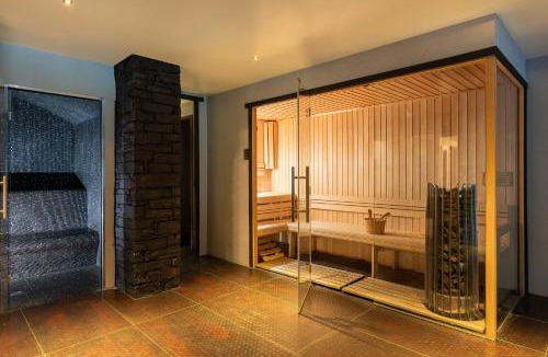 Les Brevieres Ski Chalet | Black Diamond - Tignes