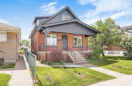 Walkerville House | Black Door Bungalow, a stylishly renovated