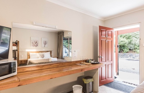 Macedon Hotel | Black Forest Motel