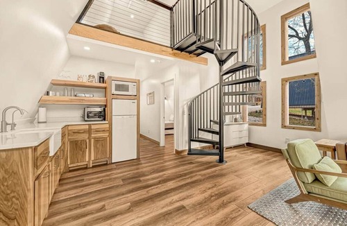 Rogers House | Black Gum Getaway-Cozy Forest A-frame Near Bentonville