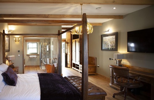 Stanley Hotel | Black Horse Beamish