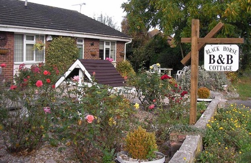 Dartford House | Black horse cottage